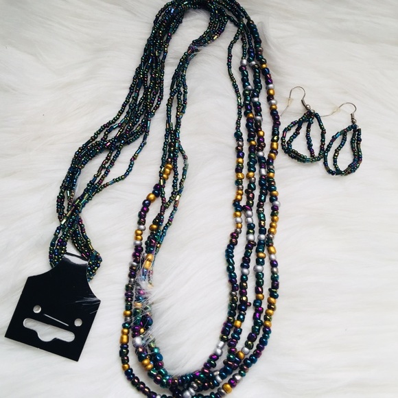 Passion Multi Color Layered Beaded Necklace Set - Picture 3 of 6